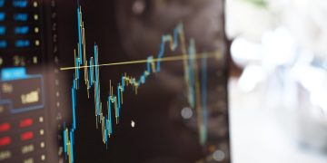 From salary wars to smart benefits: winning the AI talent race