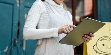 The New Monetization Layer: How AI Is Turning Business Messaging Into a Revenue Platform